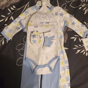 Pajama Set w/socks, mittens, and sleep cap